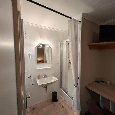 & Restaurant Roesselsquelle * Ludwigswinkel